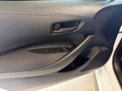 Used 2026 Toyota Corolla LE FWD image 24