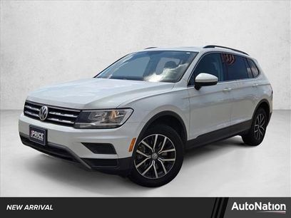 Used 2019 Volkswagen Tiguan SE w/ Panoramic Sunroof Package