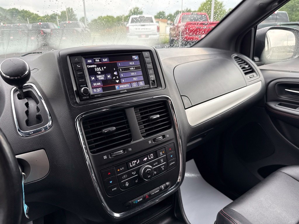 Used 2019 Dodge Grand Caravan GT FWD image 21