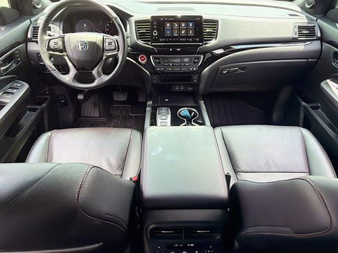 Used 2024 Honda Ridgeline Black Edition image 31