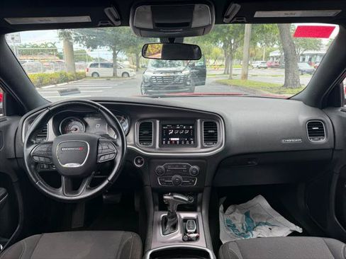 Used 2021 Dodge Charger SXT RWD image 21