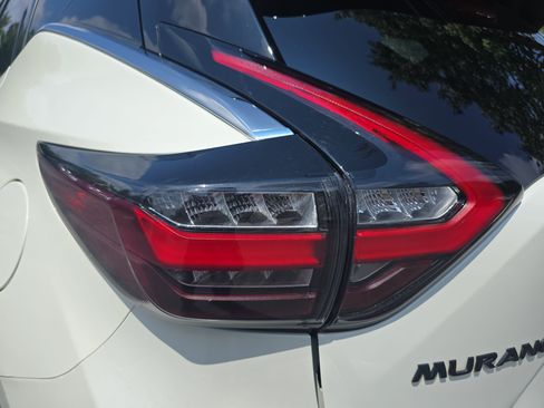 Used 2023 Nissan Murano SV w/ SV Midnight Edition Package AWD/4WD image 32