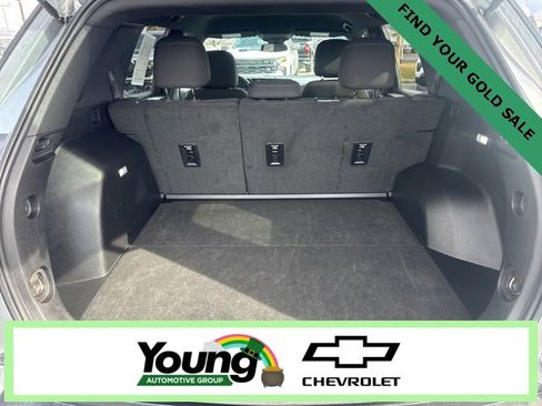 Used 2025 Chevrolet Equinox LT image 11