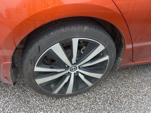 Used 2022 Nissan Altima 2.5 SR image 14