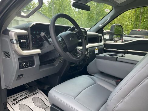 New 2026 Ford F450 XL AWD/4WD image 15