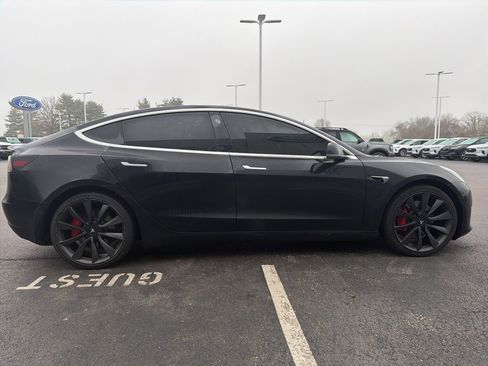 Used 2020 Tesla Model 3 Performance image 5