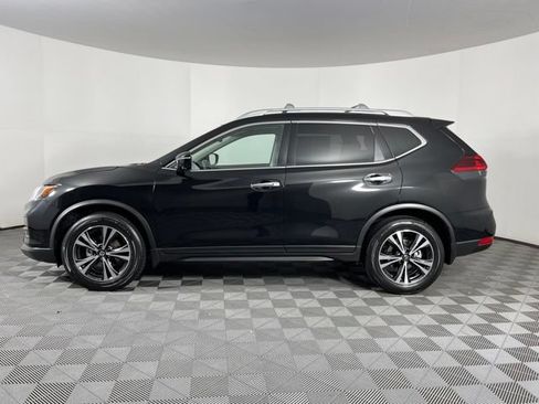 Used 2019 Nissan Rogue SV w/ Premium Package FWD image 7