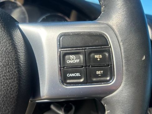 Used 2015 Jeep Wrangler Unlimited Rubicon AWD/4WD image 30