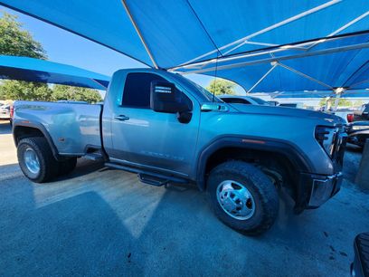 Used 2024 GMC Sierra 3500 SLE w/ SLE Convenience Package