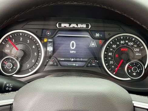 New 2026 RAM 1500 Big Horn AWD/4WD image 13