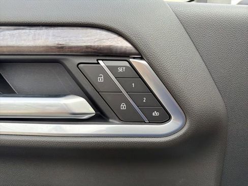 New 2026 Chevrolet Silverado 3500 LTZ w/ LTZ Convenience Package image 30