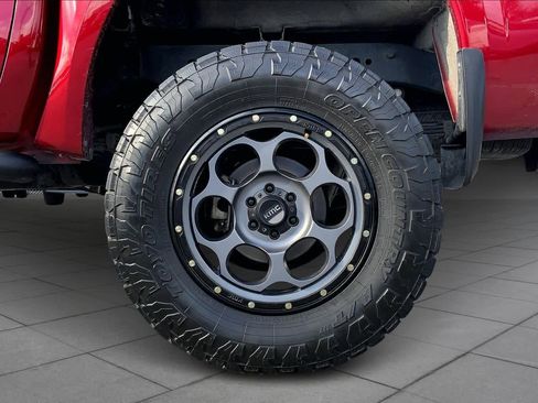 Used 2022 Nissan Frontier SV image 20