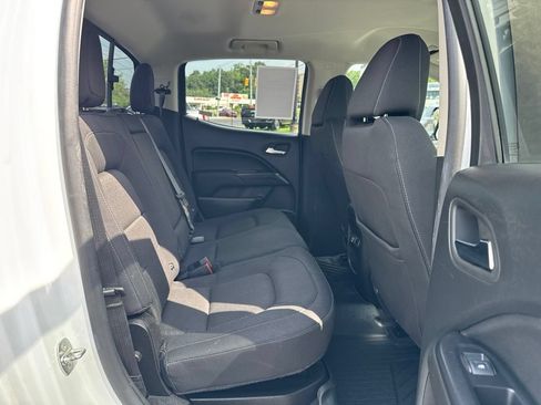 Used 2020 GMC Canyon SLE w/ Driver Alert Package AWD/4WD image 24