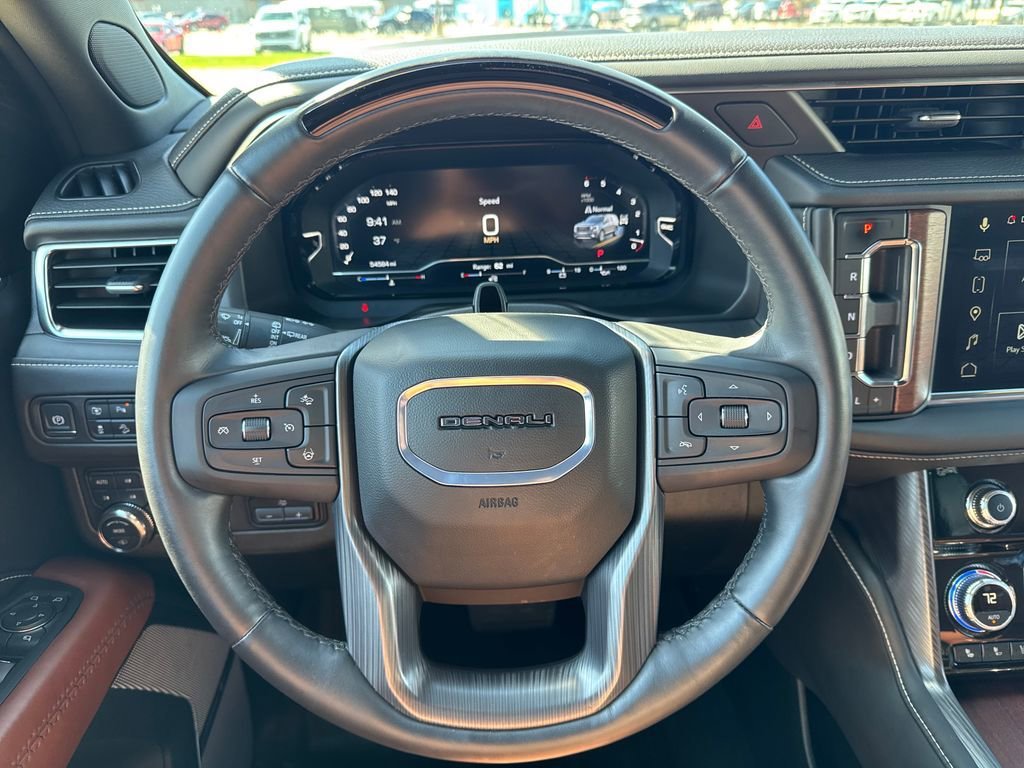 Certified 2024 GMC Yukon Denali Ultimate AWD/4WD image 23