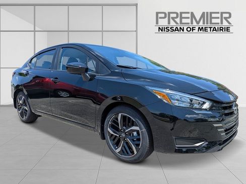 New 2025 Nissan Versa SR w/ Trunk Package image 7