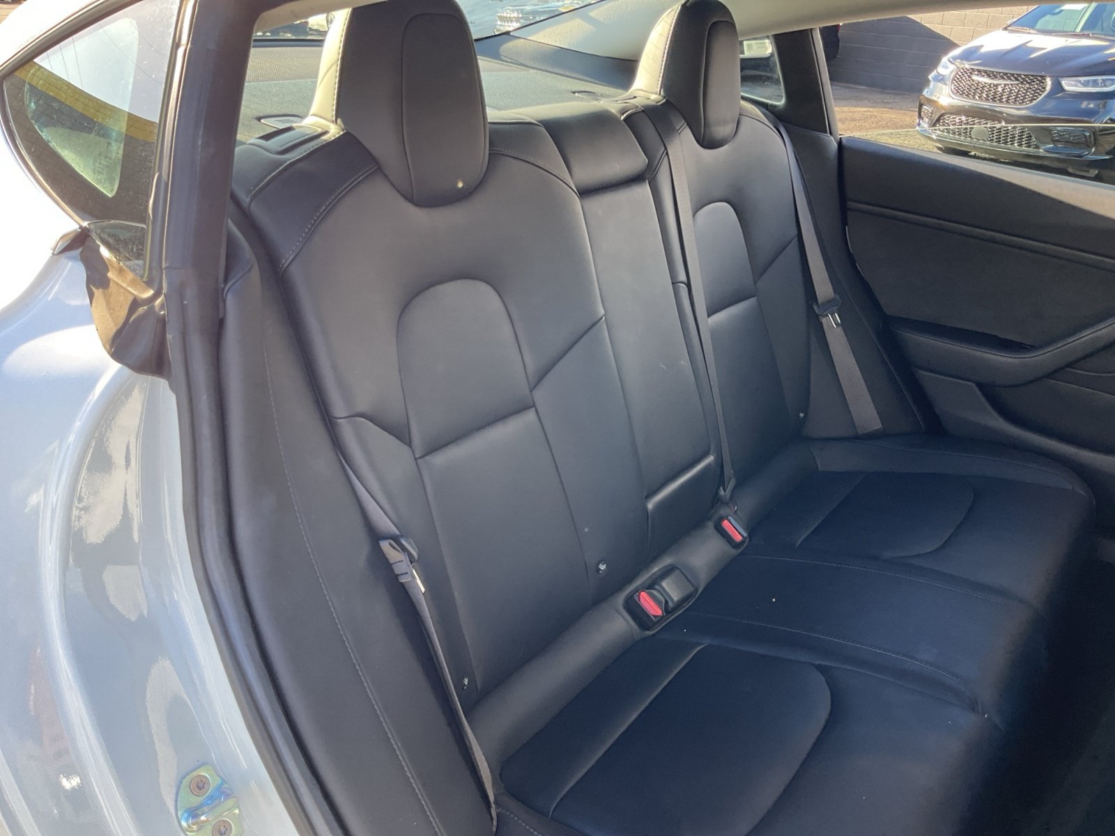 Used 2018 Tesla Model 3 Long Range RWD image 20
