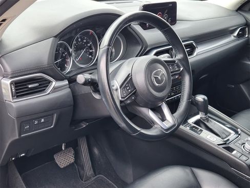 Used 2019 MAZDA CX-5 Touring image 2