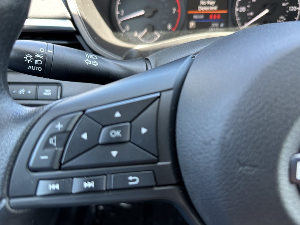 Used 2025 Nissan Altima 2.5 S FWD image 21