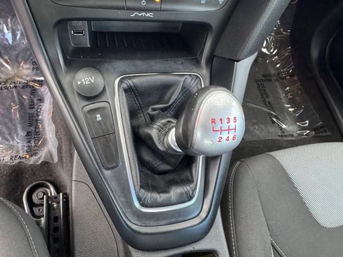 Used 2018 Ford Focus ST image 19