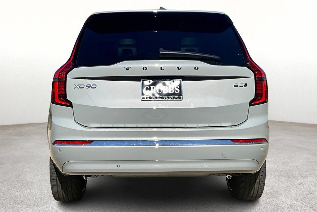 New 2026 Volvo XC90 B5 Ultra w/ Protection Package Premier AWD/4WD image 5
