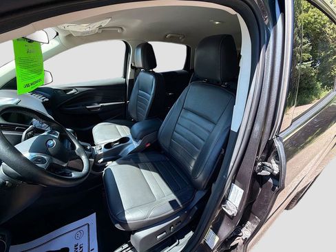 Used 2016 Ford Escape SE w/ SE Leather Comfort Package AWD/4WD image 22