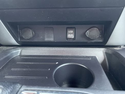 Used 2015 Toyota Tundra SR5 image 22