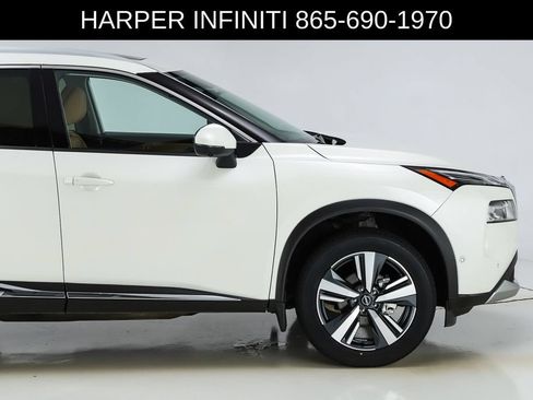 Used 2023 Nissan Rogue Platinum AWD/4WD image 13