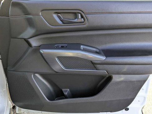 Used 2024 Nissan Pathfinder Rock Creek image 26