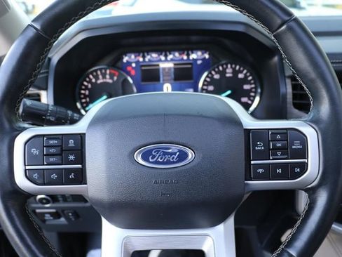 Used 2022 Ford Expedition Limited AWD/4WD image 25