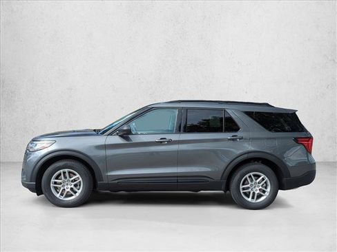New 2026 Ford Explorer Active w/ Active Comfort Package image 5