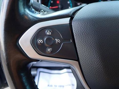 Used 2022 Chevrolet Colorado LT w/ LT Convenience Package image 13