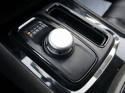 Used 2021 Chrysler 300 S w/ S Model Appearance Package image 16