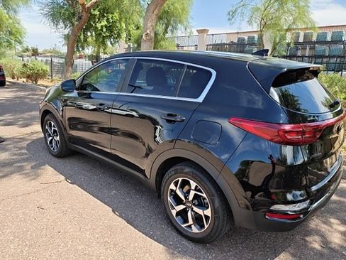 Used 2022 Kia Sportage LX FWD image 15