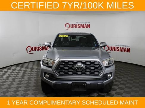 Used 2021 Toyota Tacoma TRD Off-Road w/ Technology Package AWD/4WD image 13