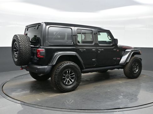 Used 2024 Jeep Wrangler Unlimited Rubicon image 6