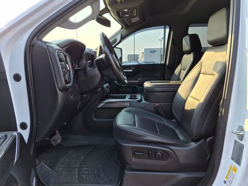 Used 2021 Chevrolet Silverado 2500 LTZ w/ LTZ Plus Package AWD/4WD image 17
