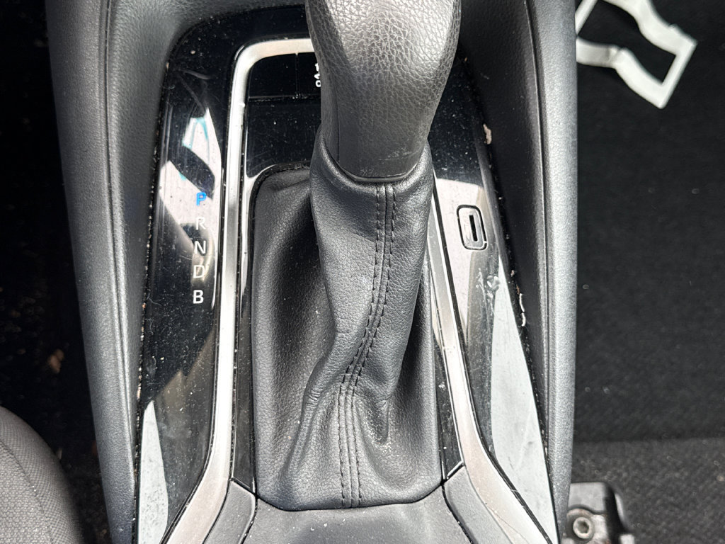 Used 2023 Toyota Corolla LE FWD image 23