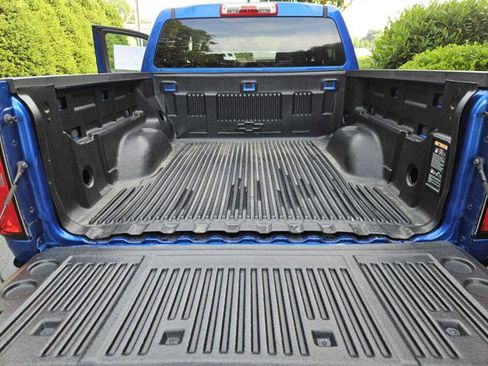 Used 2019 Chevrolet Colorado W/T w/ WT Convenience Package RWD image 25