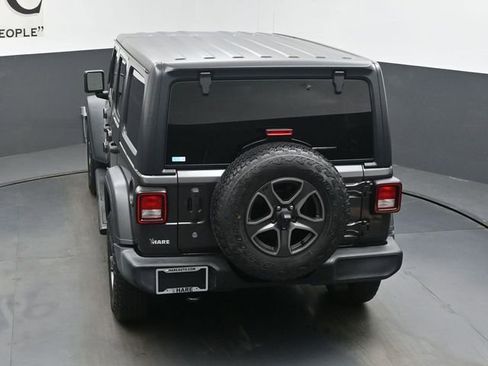 Used 2018 Jeep Wrangler Unlimited Sport S AWD/4WD image 56