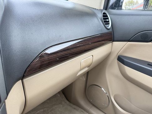 Used 2008 Saturn Vue XR w/ Premium Trim Package image 30