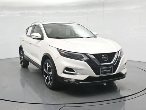 Used 2020 Nissan Rogue Sport SL w/ Premium Package FWD image 57