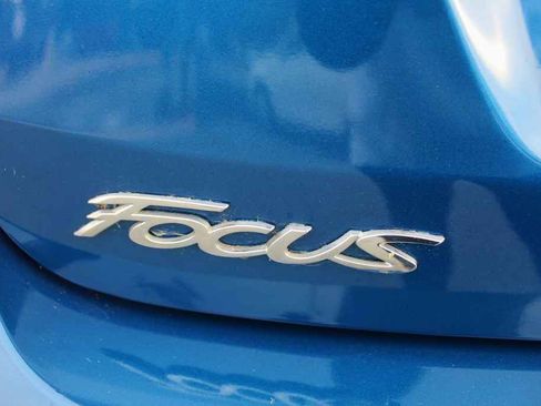 Used 2018 Ford Focus SE image 8
