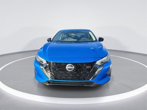 New 2025 Nissan Sentra SR w/ SR Premium Package image 3