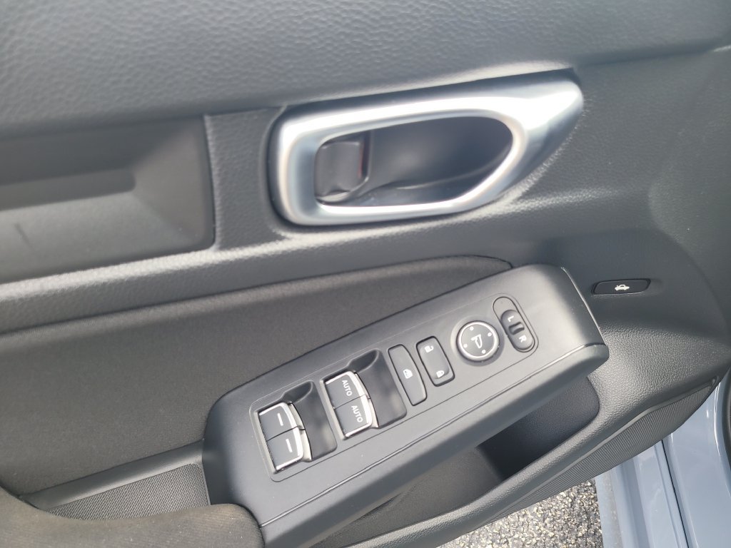 Used 2024 Honda Civic Sport image 14