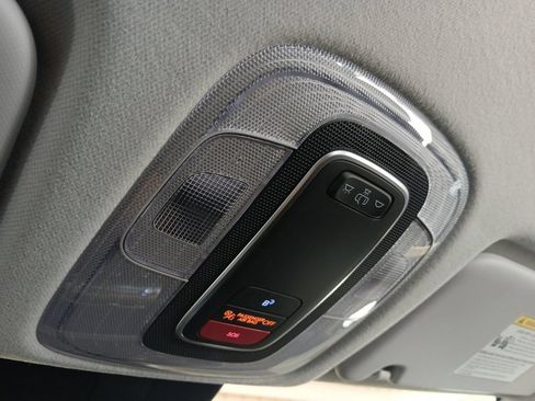 Used 2025 Hyundai Kona SE FWD image 21
