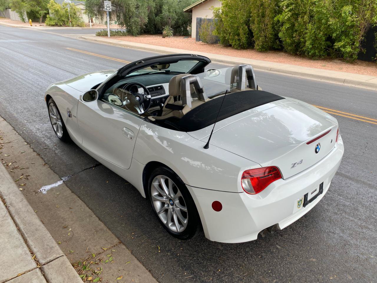 Used 2008 BMW Z4 3.0i RWD image 52