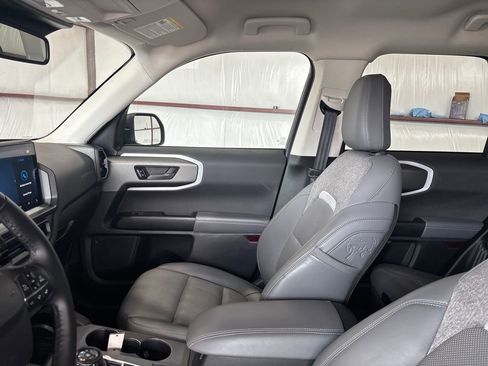 Used 2025 Ford Bronco Sport Badlands image 12