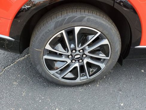 New 2025 Cadillac Optiq Sport 1 AWD/4WD image 7