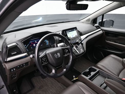 Certified 2023 Honda Odyssey Touring image 13