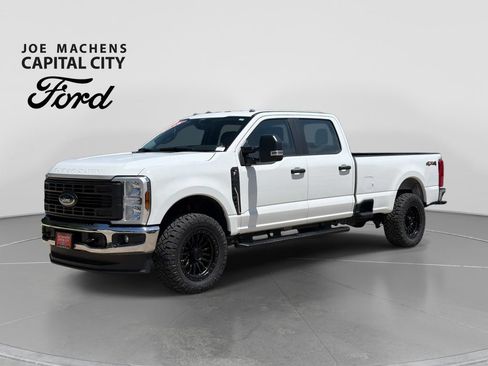 Used 2025 Ford F350 XL AWD/4WD image 9